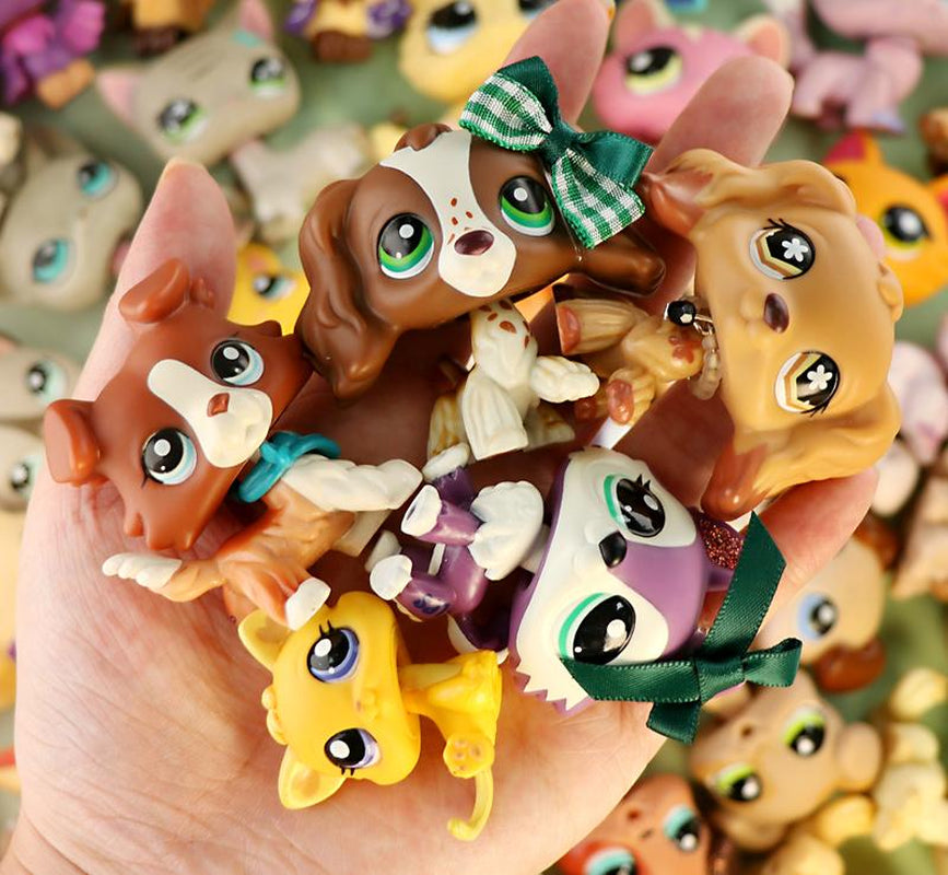 Littlepeta 5 Pc Random Pets and 7 Pc Random Accessories Miniature Cat and Dog Figures Pets and Accessories Set